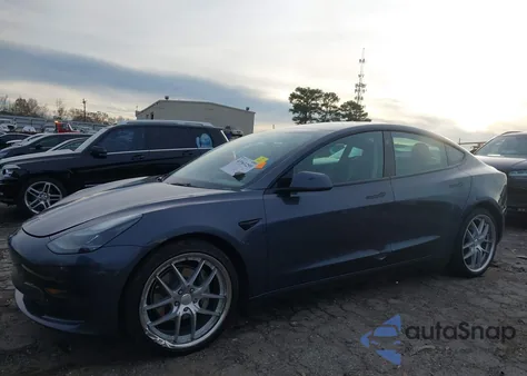 2023 Tesla Model 3 Rear-Wheel Drive z USA, uszkodzony, nr VIN 5YJ3E1EA7PF452870